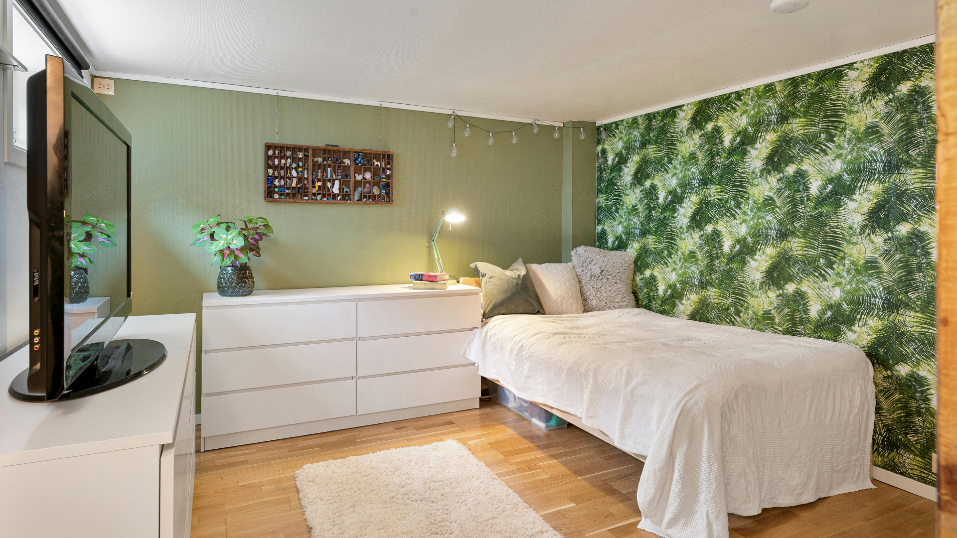 Custom & Space-Saving Furniture Solutions